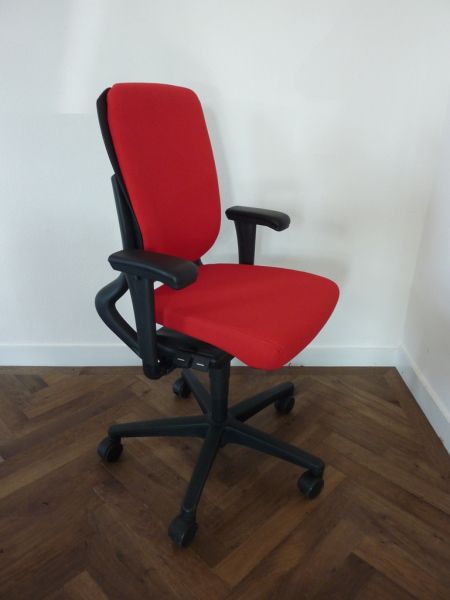 Nieuwe gestoffeerde Ahrend 230 hoge rug bureaustoel